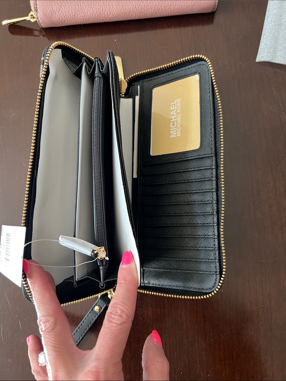 Michael Kors Pink Leather Zip Wallet and black MK Logo Wristlet Set - Picture 3 of 4